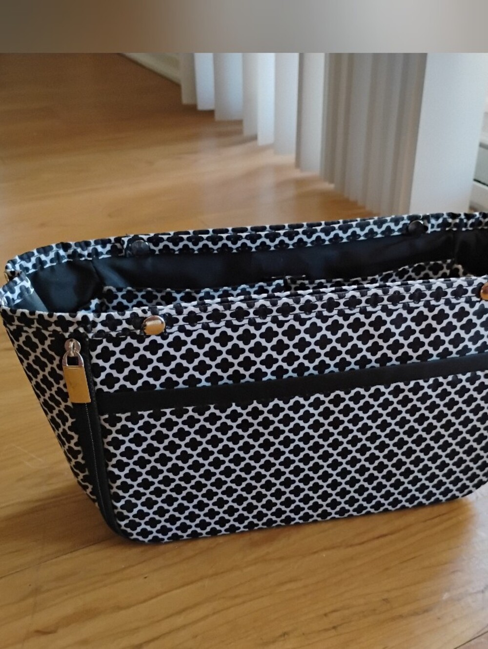 In-Bag Black & White Medium Bag Organizer